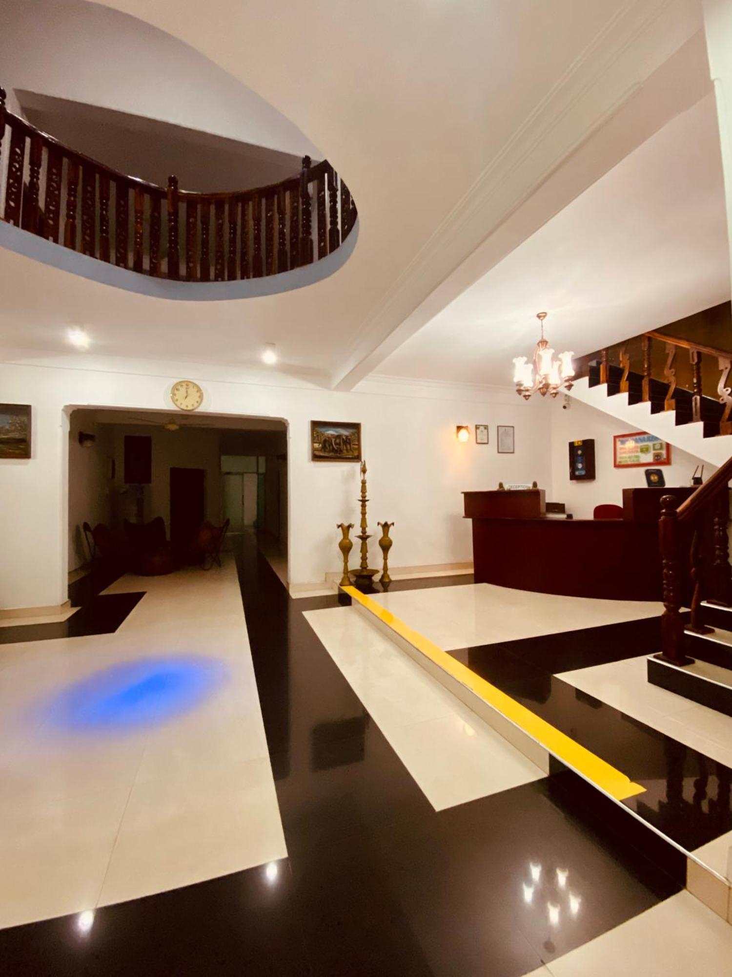 Montana Rest Anuradhapura Exterior foto
