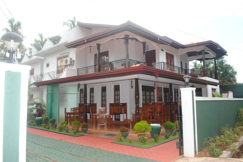 Montana Rest Anuradhapura Exterior foto